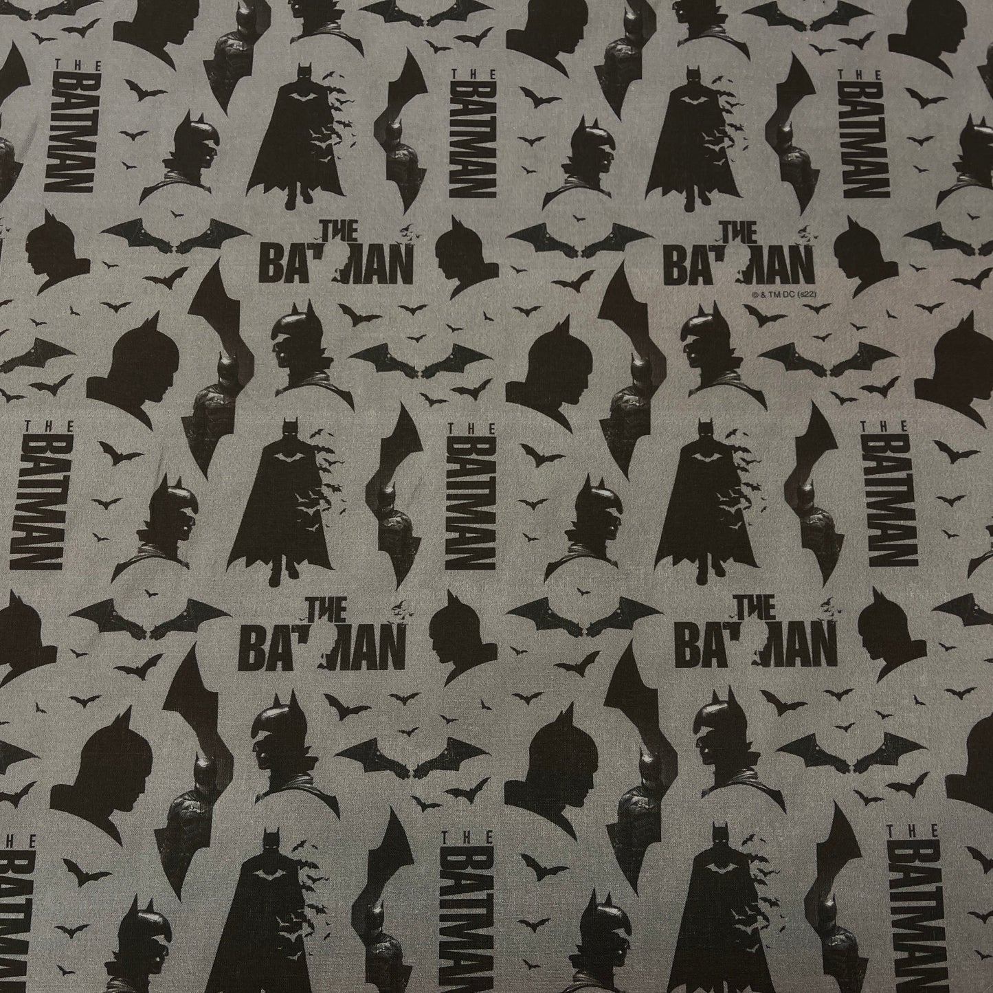 Tkanina 100% bawełniana - Batman na szarym tle The Batman ™© 135 g/m²