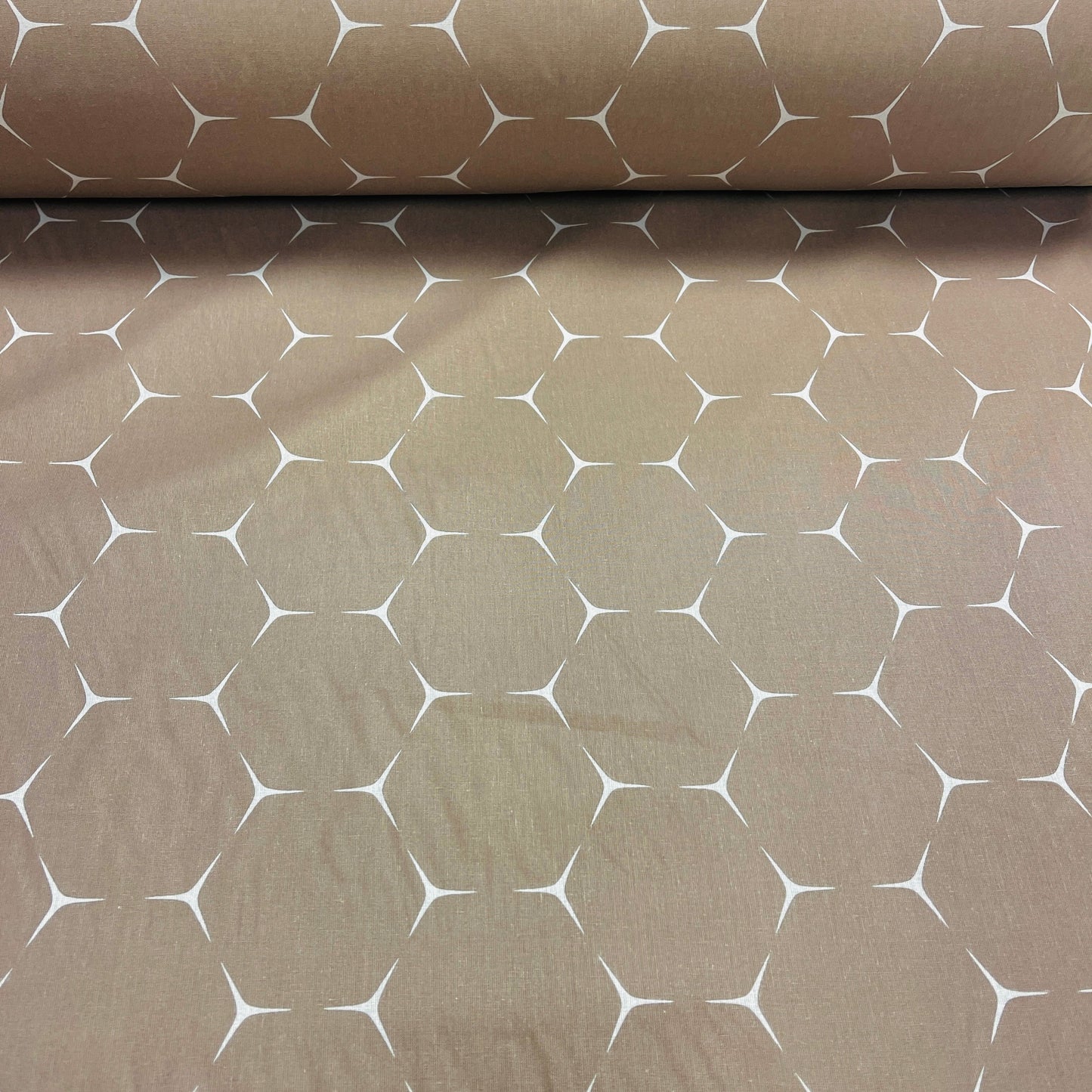 100% Cotton fabric - brown abstract pattern 220cm 146 g/m²