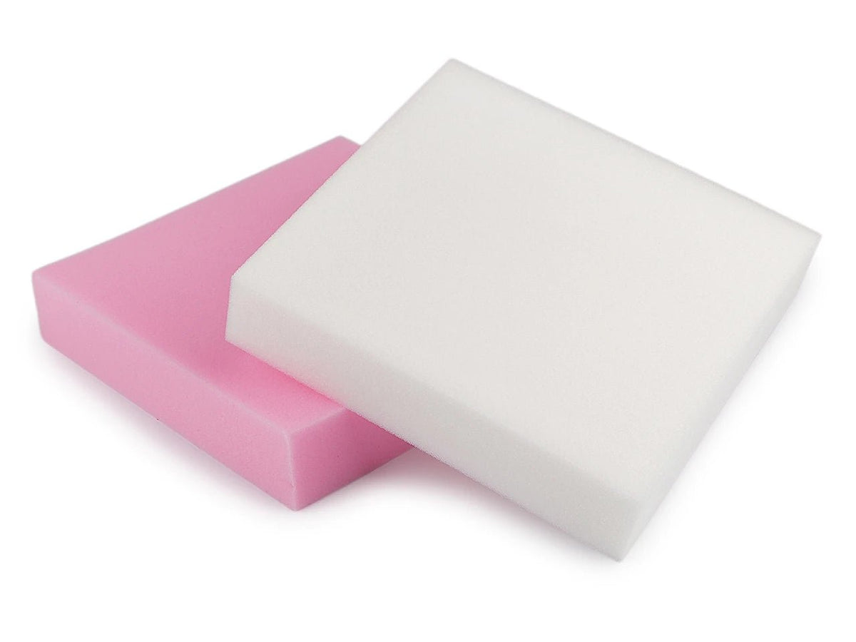 Zdjęcie z podkładem do filcowania, gąbka 25x15 cm – dostępne w Šarlotes audumi