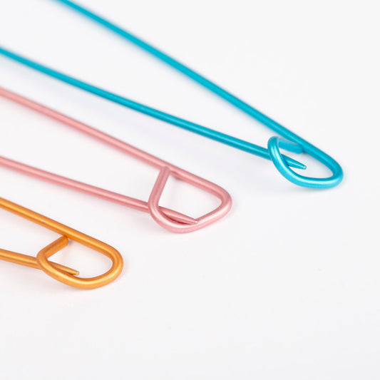 Image of Drops knitting stitch holders – set of 3 | Aluminum auxiliary needles – available at Šarlotes audumi