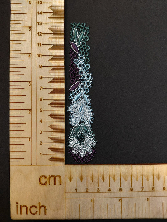 Image with patch/embroidery 13 x 2.5 cm – available at Šarlotes audumi