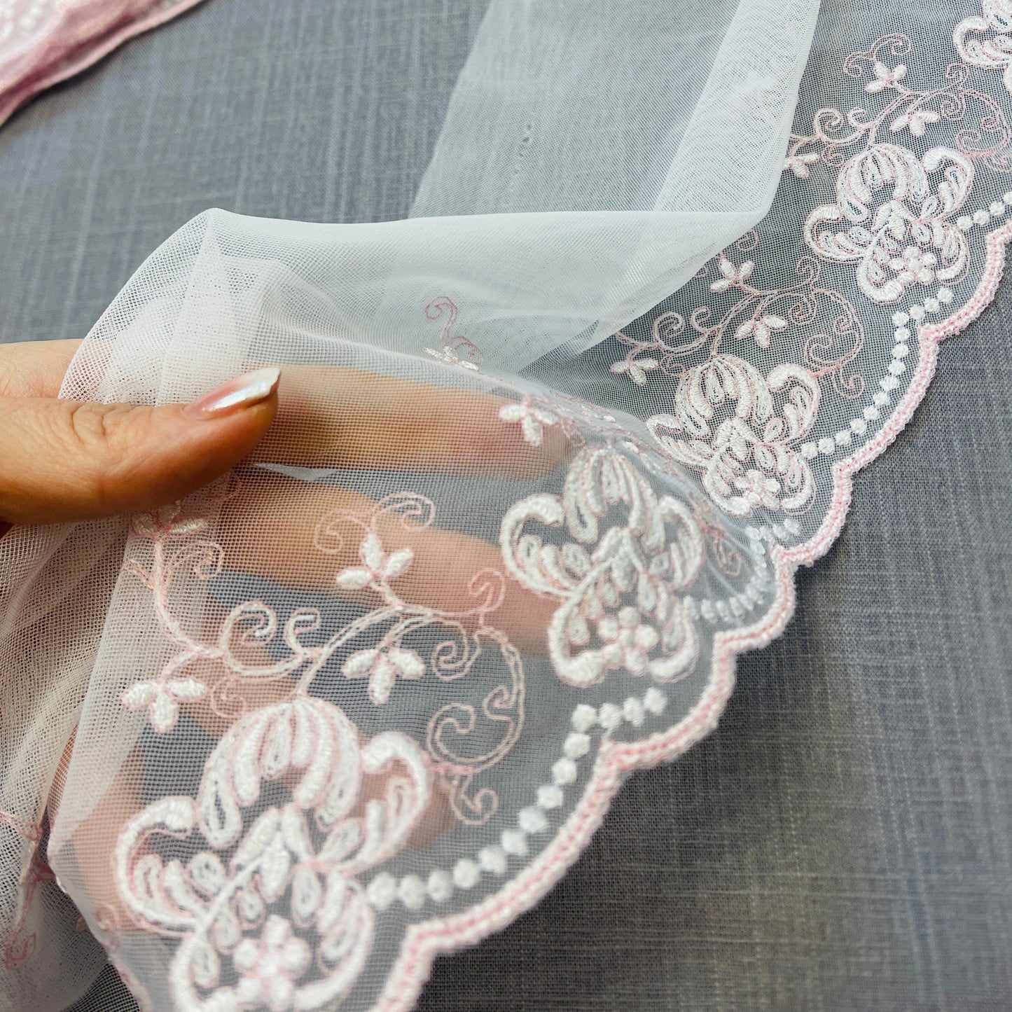 Image with embroidered lace 20 cm - with pink-toned embroidery – available at Charlotte's Fabrics