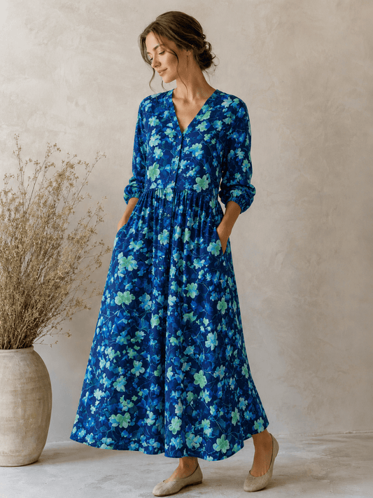 image of linen with cotton - leaves on a blue background 170 g/m² – available at Šarlotes audumi