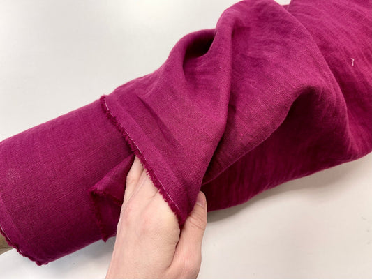 100% softened linen - bright berry tone 205 g/m²