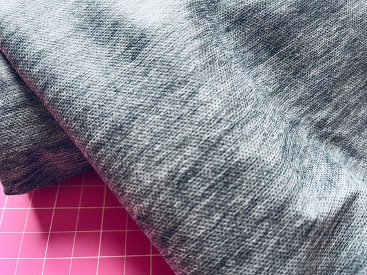 One-sided fusible interfacing - gray 34 g/m²