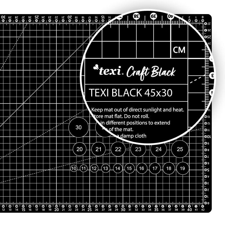 Cutting mat 45x30 cm - black