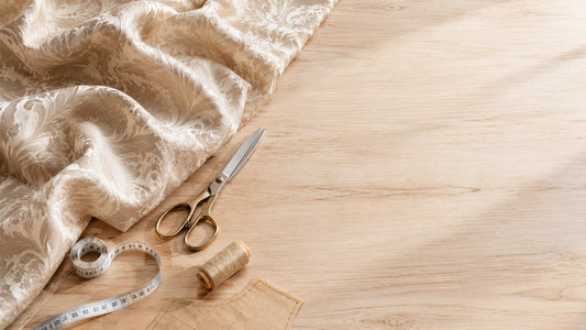 Damask: what is it and what is this luxurious fabric suitable for? - Charlotte's Fabrics