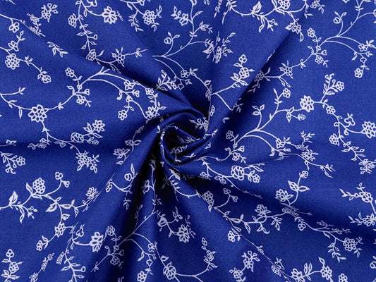 alt
Image with 100% cotton fabric - white flowering vines on royal blue 125 g/m² – available at Šarlotes audumi