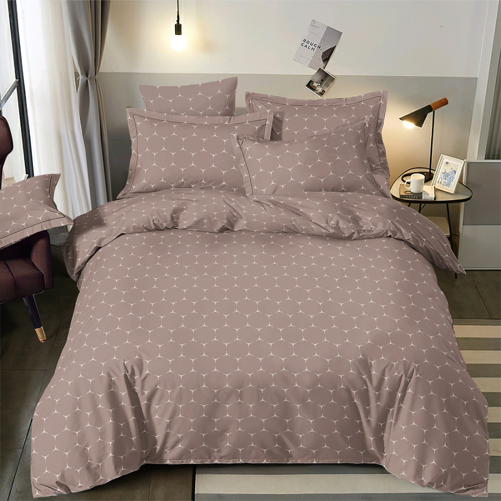 100% Cotton fabric - brown abstract pattern 220cm 146 g/m²