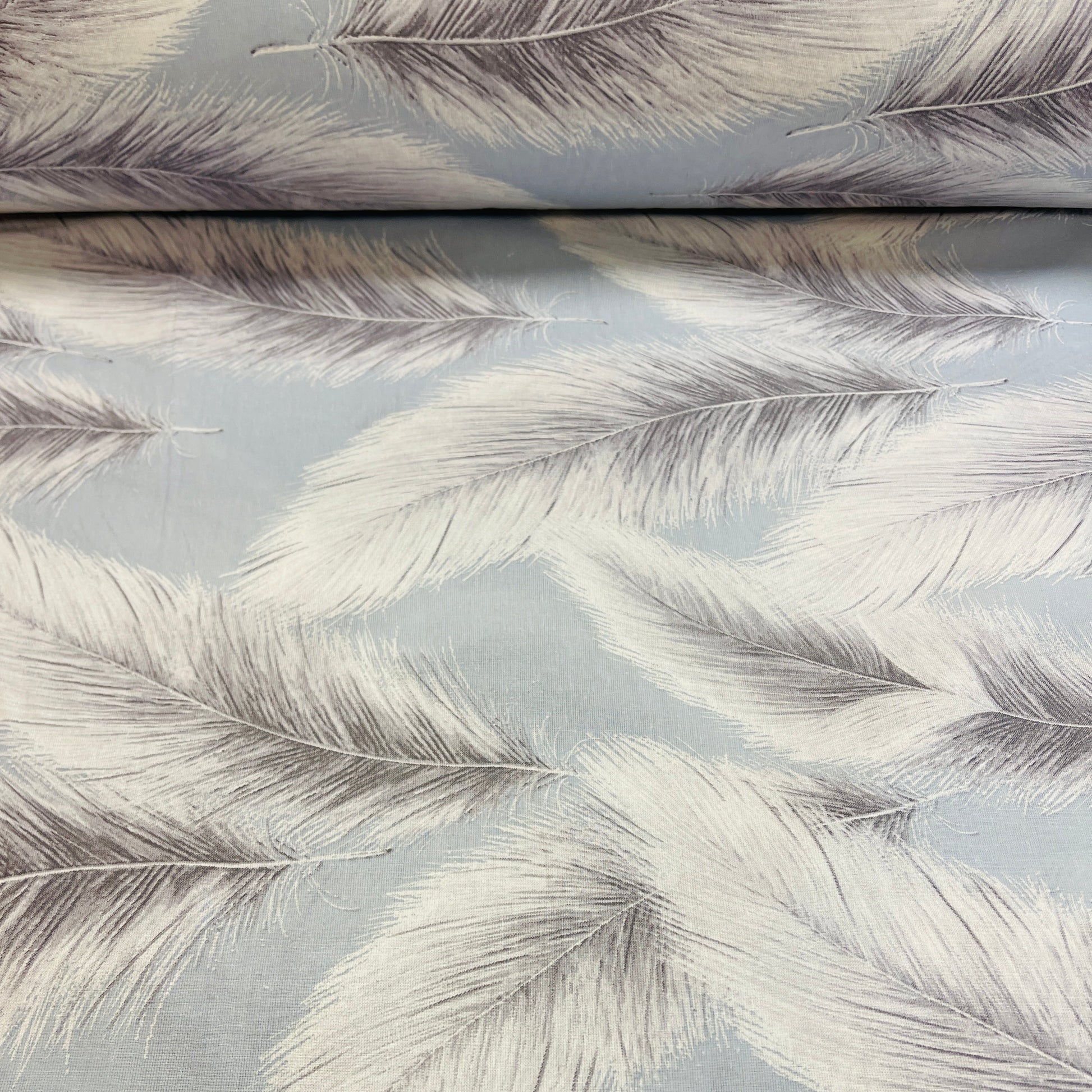 Image with 100% cotton fabric - down 220cm 146 g/m² – available at Charlotte’s Fabrics
