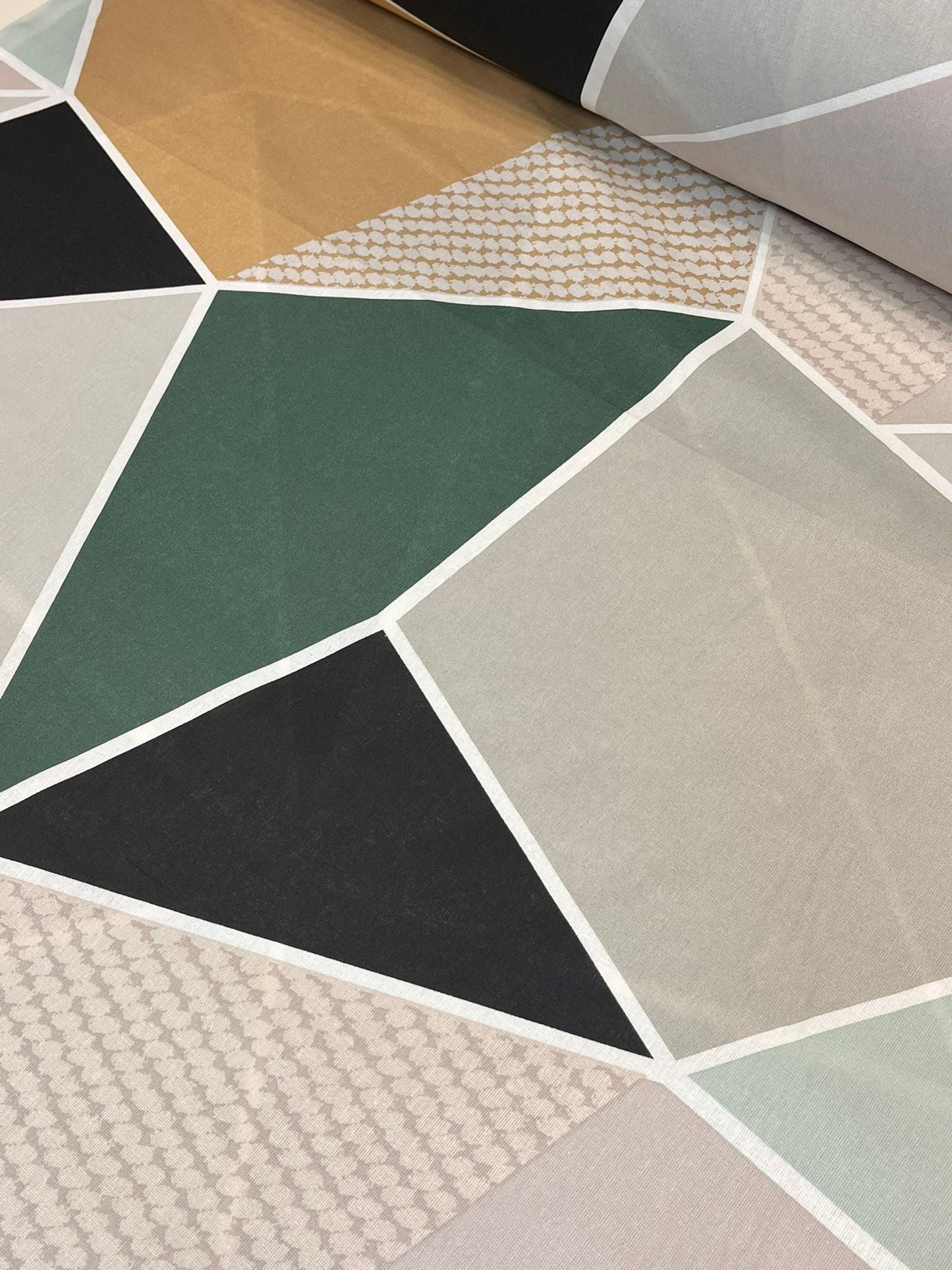 Image with 100% cotton fabric - geometric triangles 220cm 130 g/m² – available at Šarlotes audumi