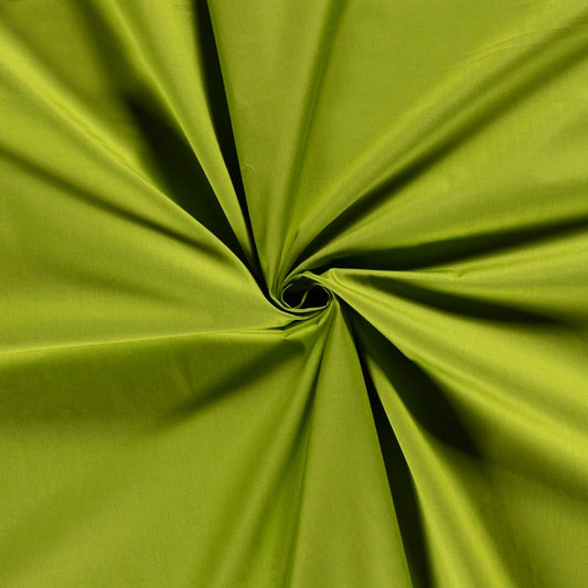 100% Cotton fabric - kiwi green 125 g/m²
