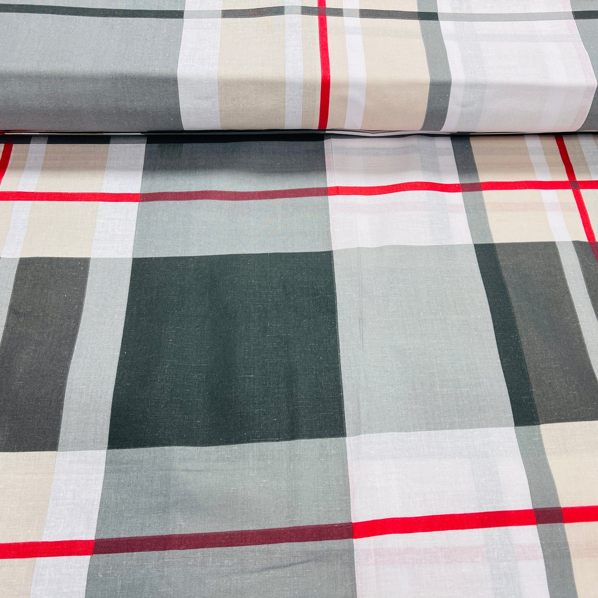 100% Cotton fabric - grey with red checkered pattern 125 g/m