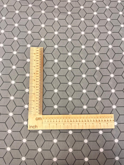 Obraz z tkaniny 100% bawełnianej – szary geometryczny wzór 125 g/m² – dostępny w Šarlotes audumi