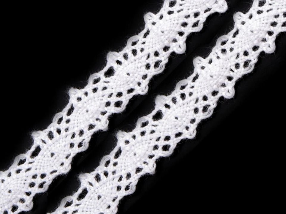 Zdjęcie z koronką z 100% bawełny 1,2 cm – biała – dostępna w Šarlotes audumi