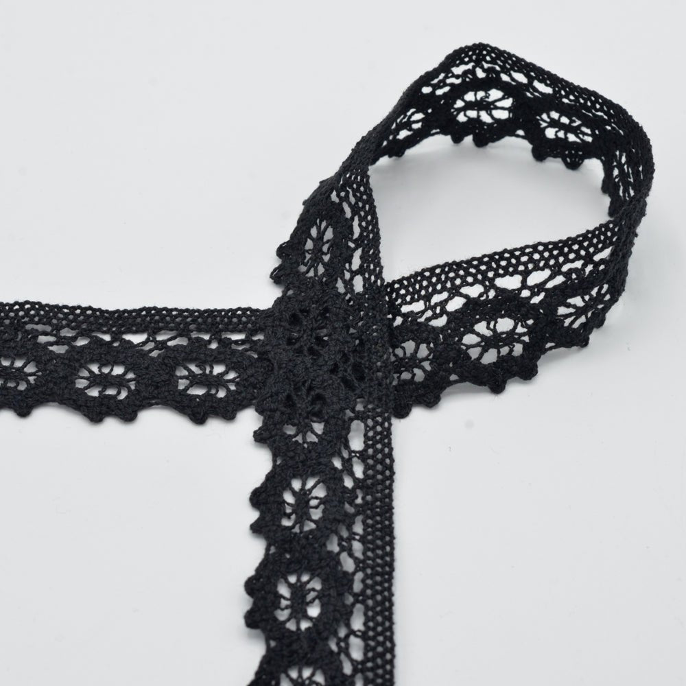 100% Cotton lace 3 cm - black