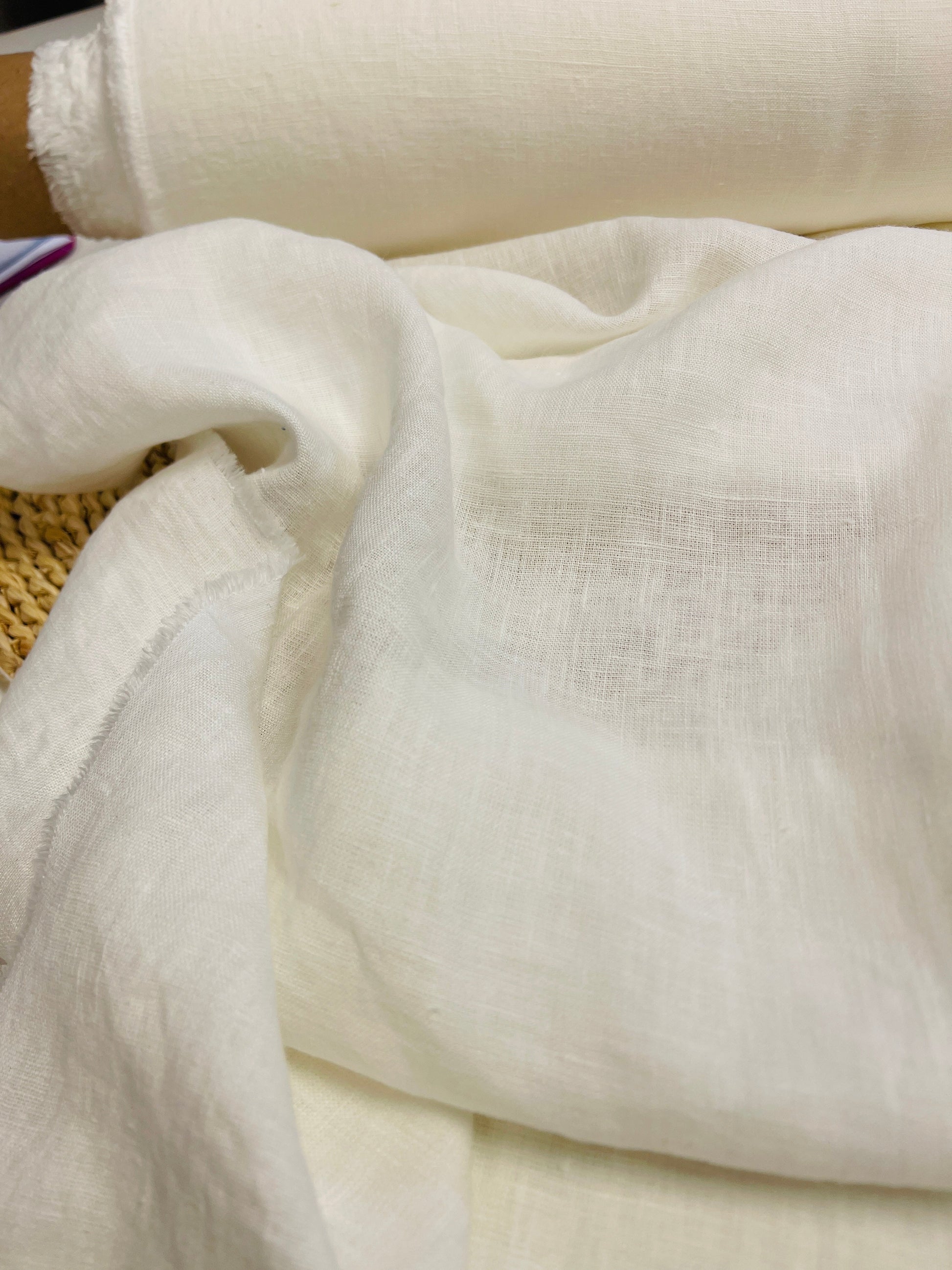 100% Softened linen - pure white 205 g/m²