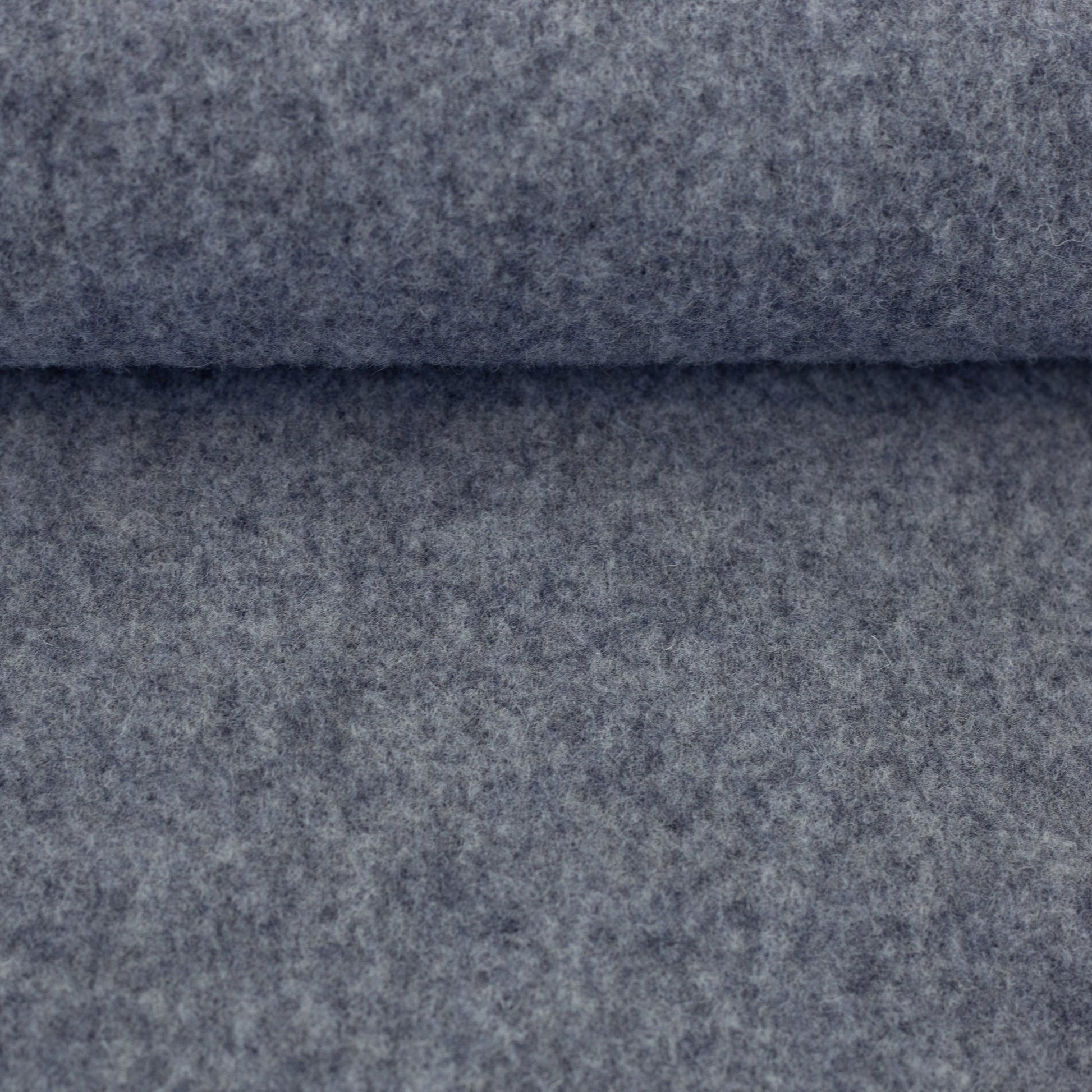 Image with 100% wool fleece - gray 385 g/m² – available at Šarlotes audumi