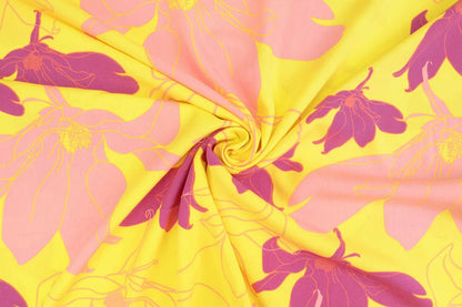 100% viscose fabric- yellow and pink flowers 105 g/m²