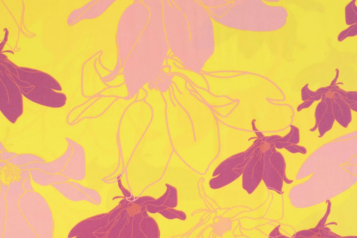 100% viscose fabric - yellow and pink flowers 105 g/m²