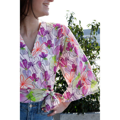 100% viscose fabric LENZING™ ECOVERO™ flowers on a lilac background 110 g/m²
