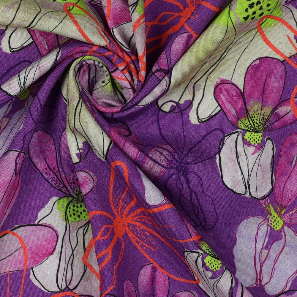 100% viscose fabric LENZING™ ECOVERO™-flowers on a lilac background 110 g/m²