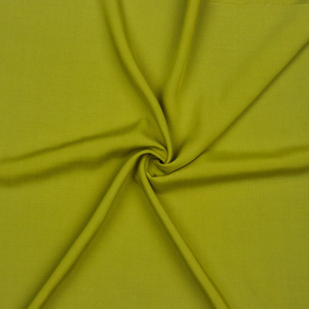 100% viscose fabric-olive green 110 g/m²