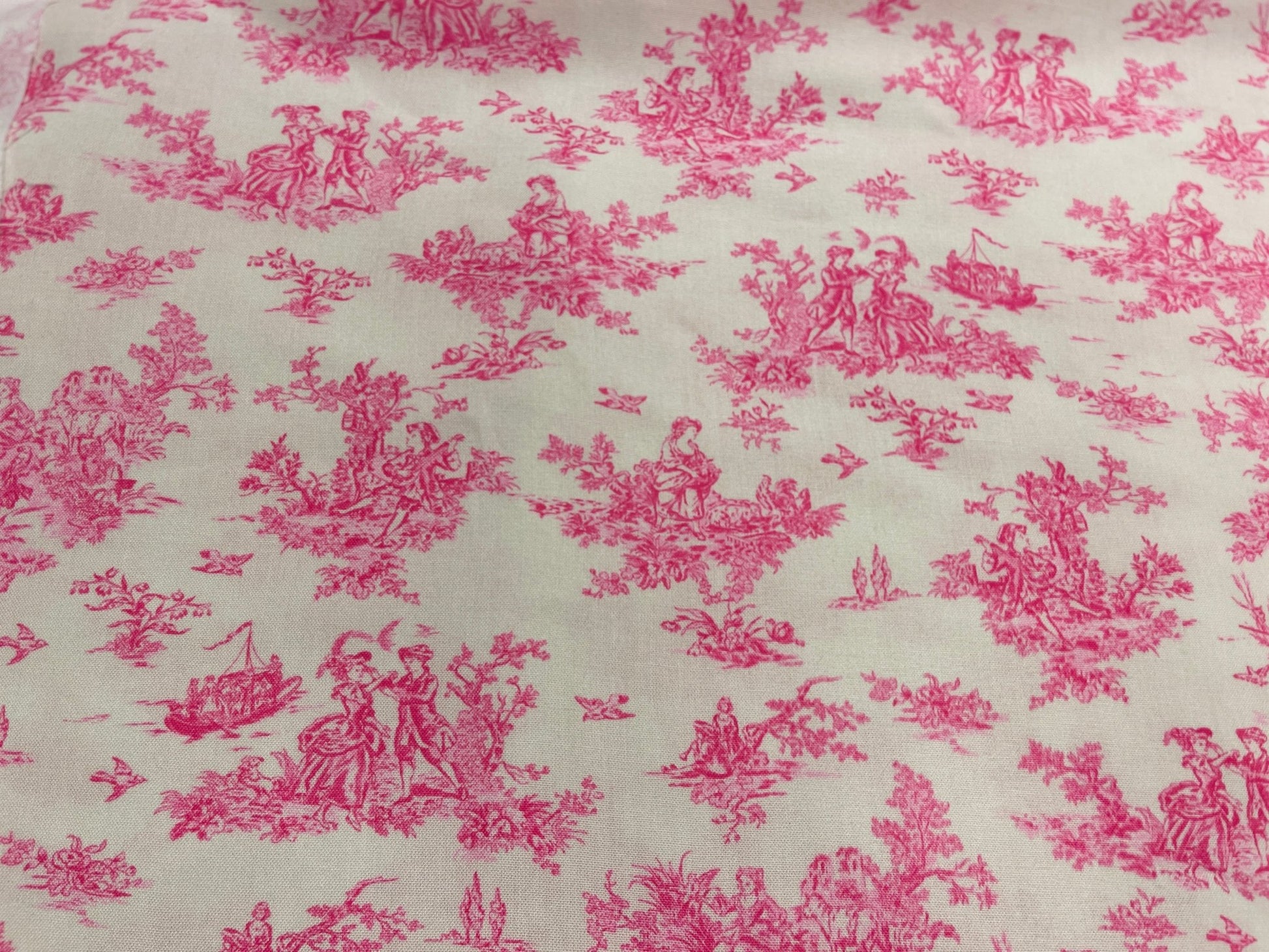 100% viscose fabric - pink porcelain pattern 125 g/m²