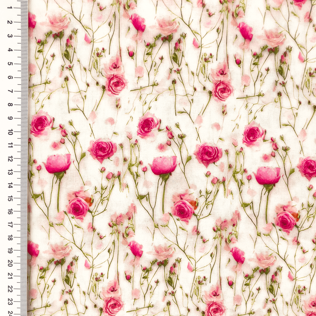 100% Viscose fabric - roses 110 g/m²