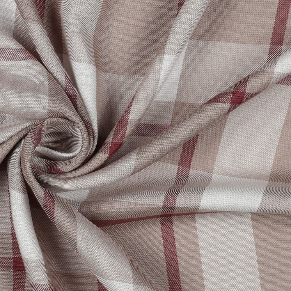 100% viscose fabric - checked 130 g/m²