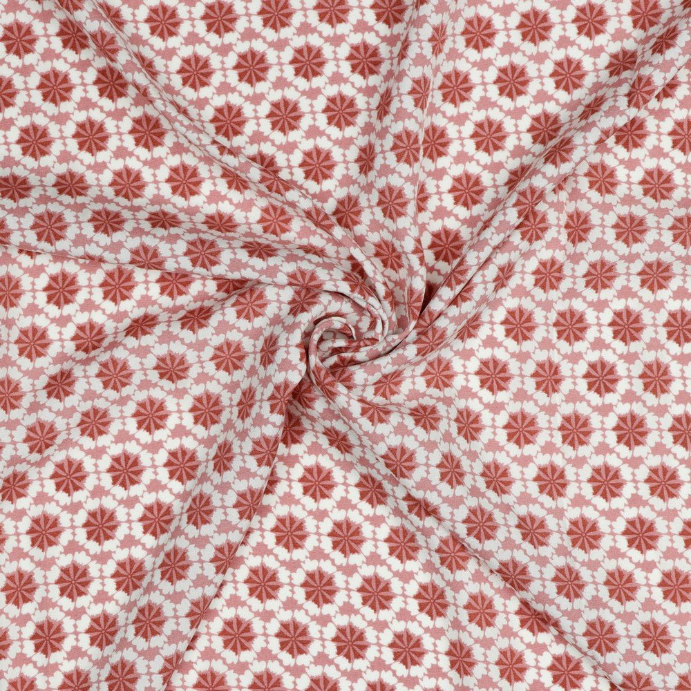 100% Viscose fabric - old pink floral pattern 105 g/m²