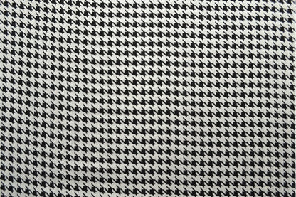 alt
100% Viscose fabric - houndstooth pattern 100 g/m²