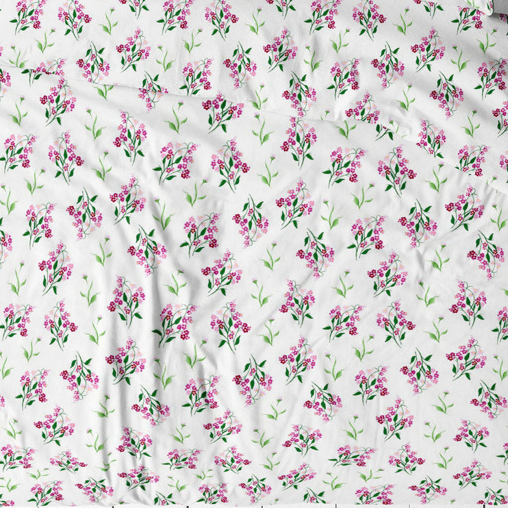 100% Cotton Fabric - Pink Forget-Me-Nots 125 g/m²