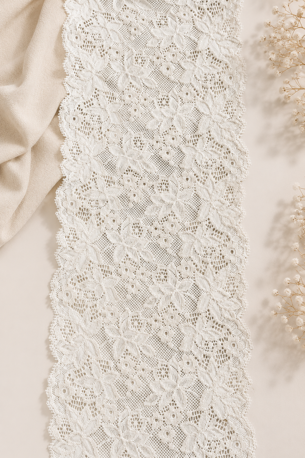 Elastīga mežģīne 16 cm-pērļu balts