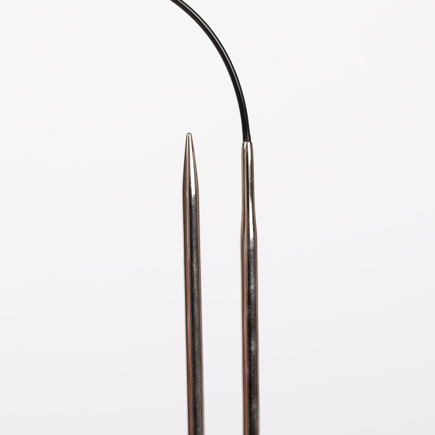 alt
Image of DROPS brass circular knitting needles, 80 cm | 2.0 mm – 10.0 mm – available at Charlotte's Fabrics