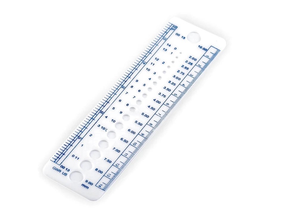 Needle size gauge