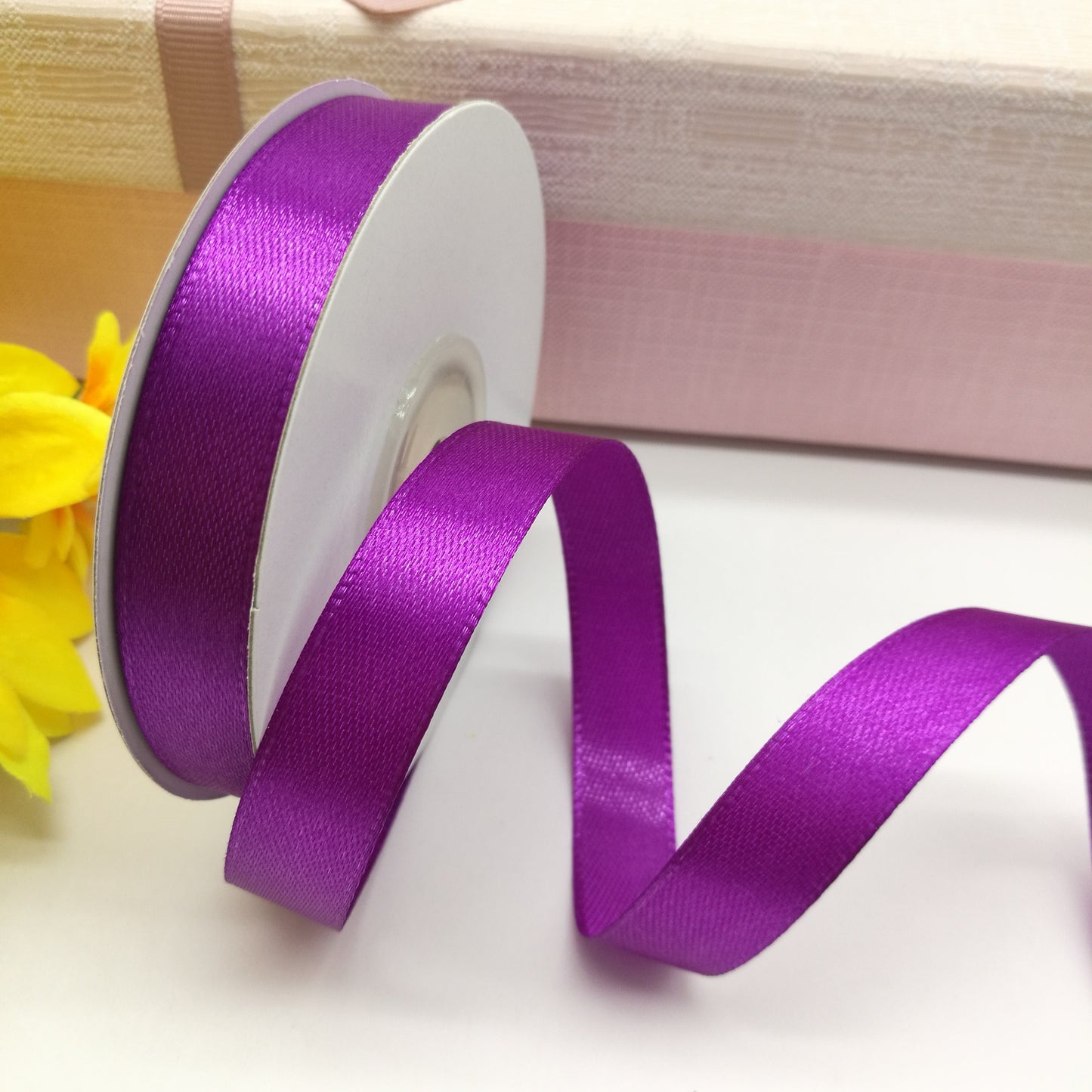 Wstążka satynowa - purpurowa 12 mm (opakowanie 25 m)