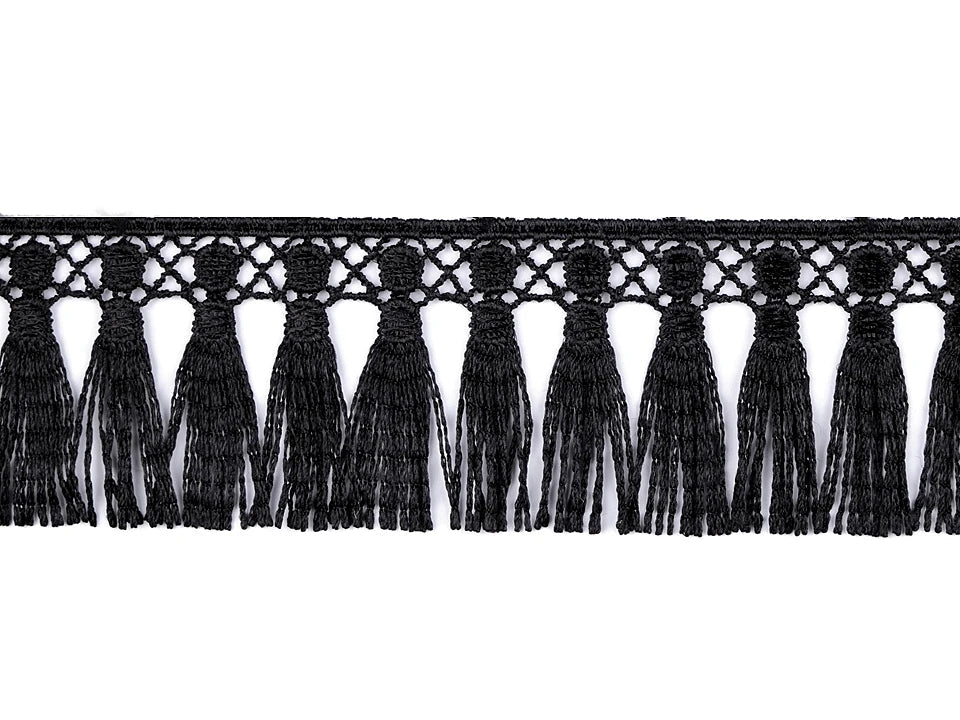 Image with fringe – 4,5 cm wide – available at Šarlotes audumi