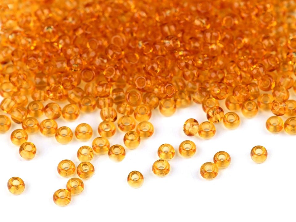 Image with Preciosa Czech glass beads 4.5 mm 20 g | assorted shades – available at Šarlotes audumi