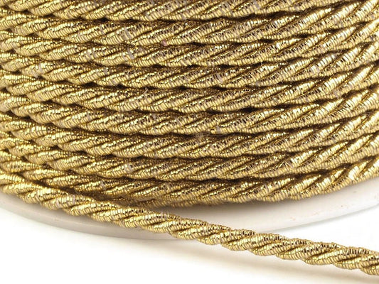 Image with decorative cord with lurex Ø3 mm – available at Šarlotes audumi