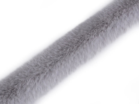 Image of decorative faux fur trim (sew-on) | 3 cm x1 m – available at Šarlotes audumi