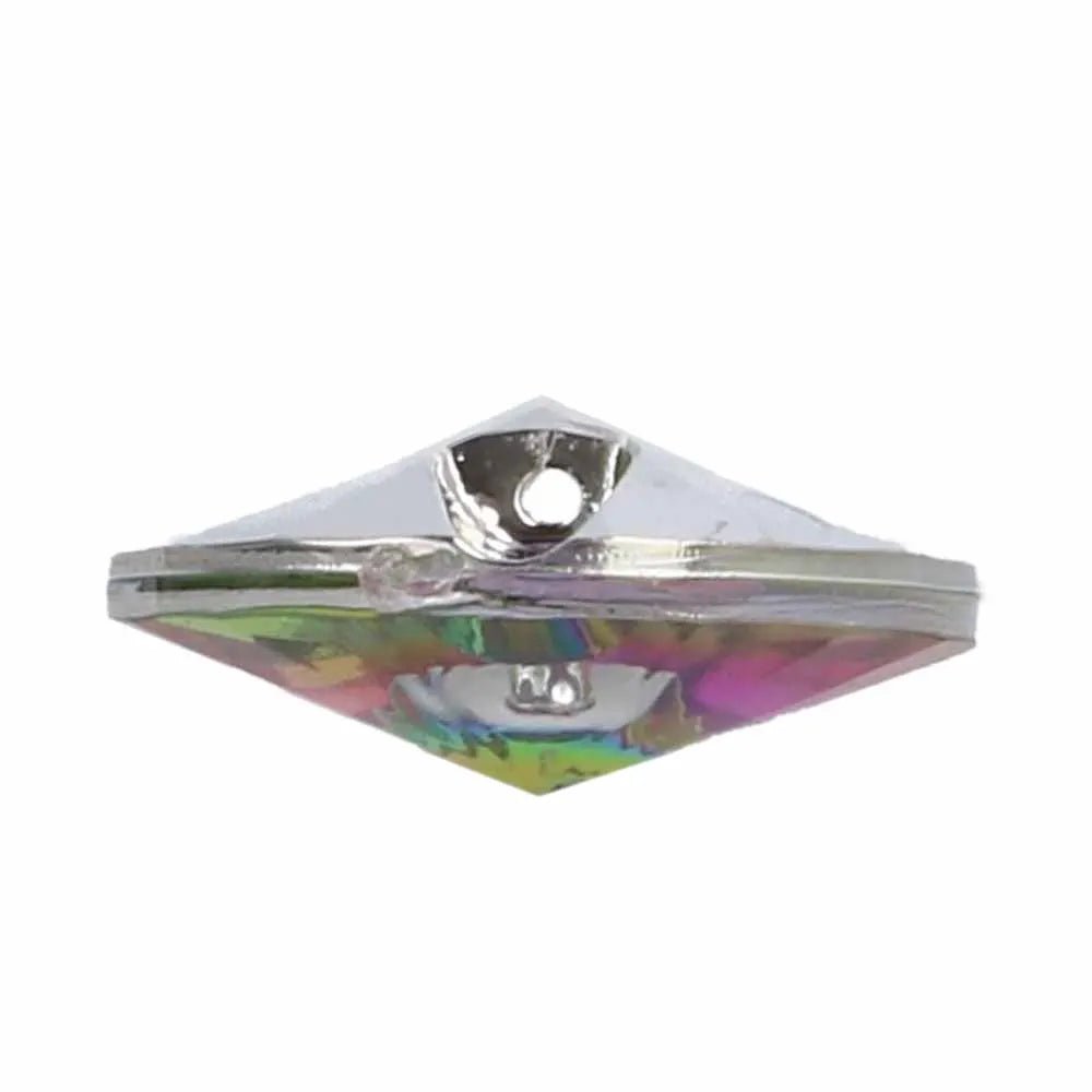 Image of decorative crystal button 6 mm, purple iridescent – available at Šarlotes audumi