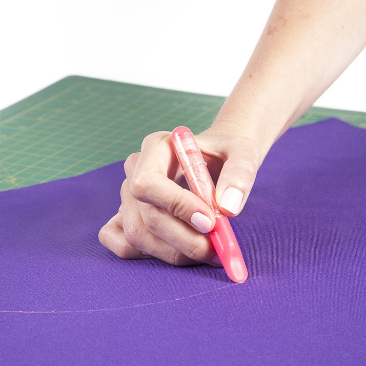 Tailor’s chalk pen with roller, red