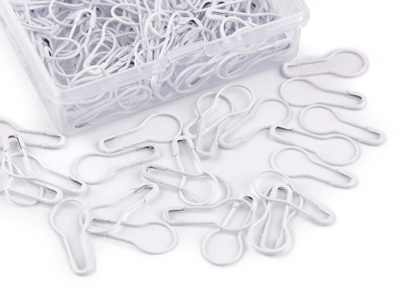 Image of Safety pins in a box, 22 mm (approx. 150 pcs) – available at Charlotte's Fabrics