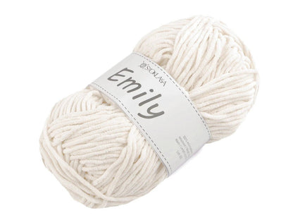 Image of Emily yarn - plush yarn - 100g / 120 m – available at Šarlotes audumi