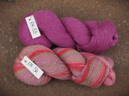 Image of Dzijas Pāce’s wool factory 100% Merino - 100 g / 470 m – available at Šarlotes audumi