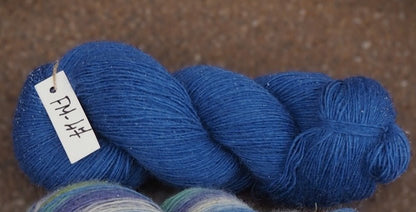 alt
Image of Dzijas Pāce wool factory 100% Merino - 100 g / 470 m – available at Šarlotes audumi