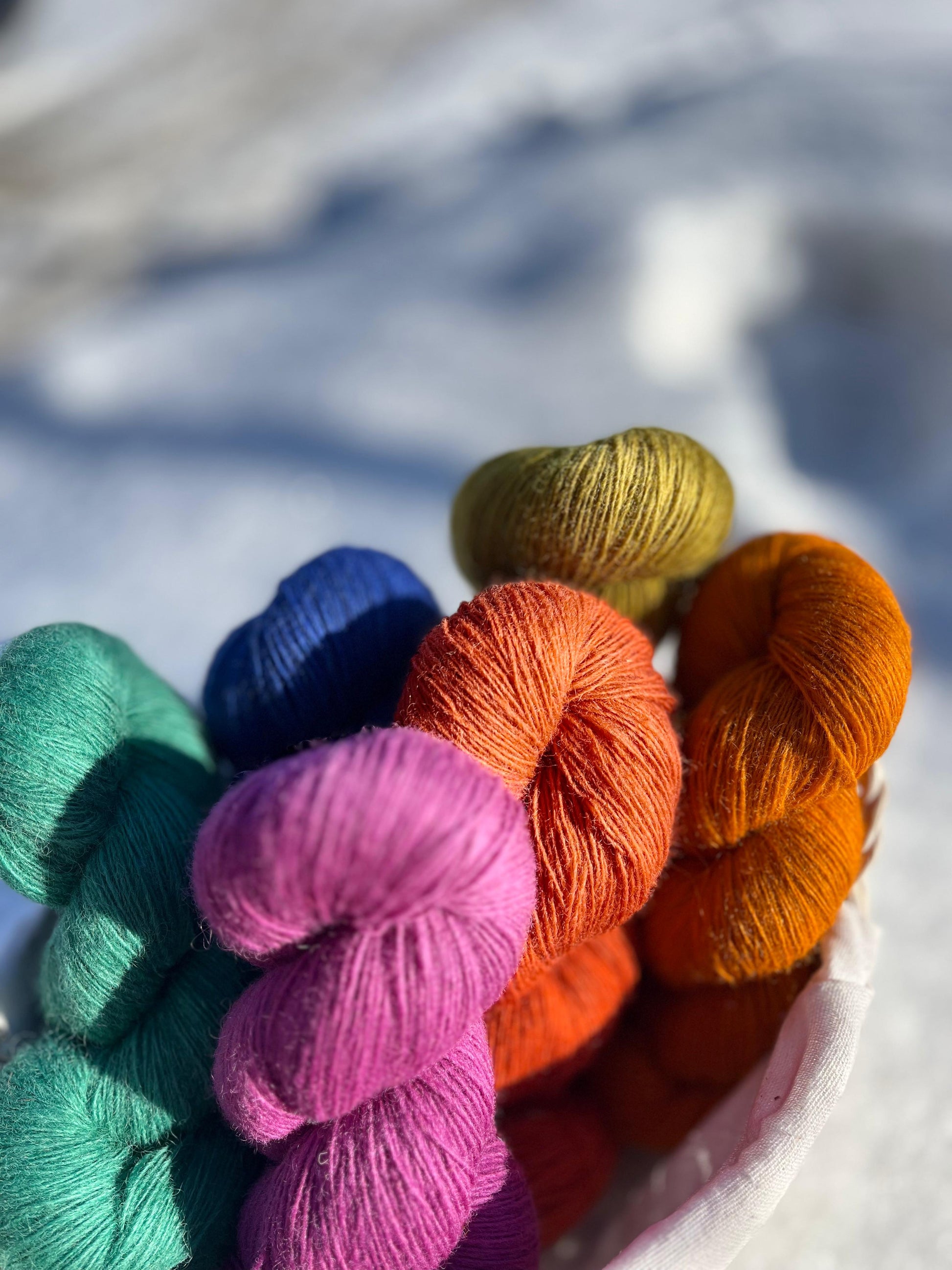 Image of Dzijas Pāce wool factory 100% Merino - 100 g / 470 m – available at Charlotte's fabrics