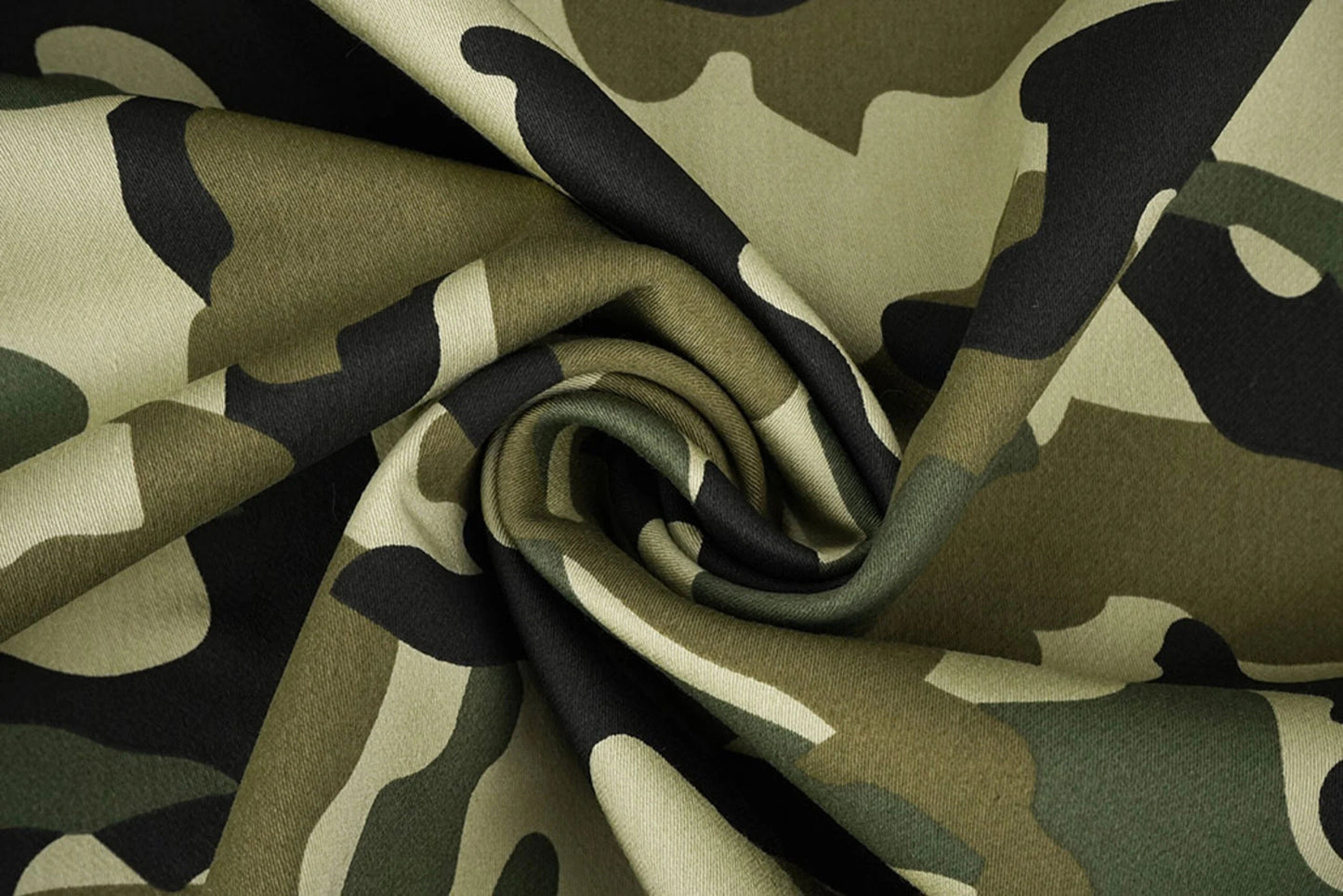 Image of denim fabric with camouflage pattern – Army Green 275 g/m² – available at Šarlotes audumi
