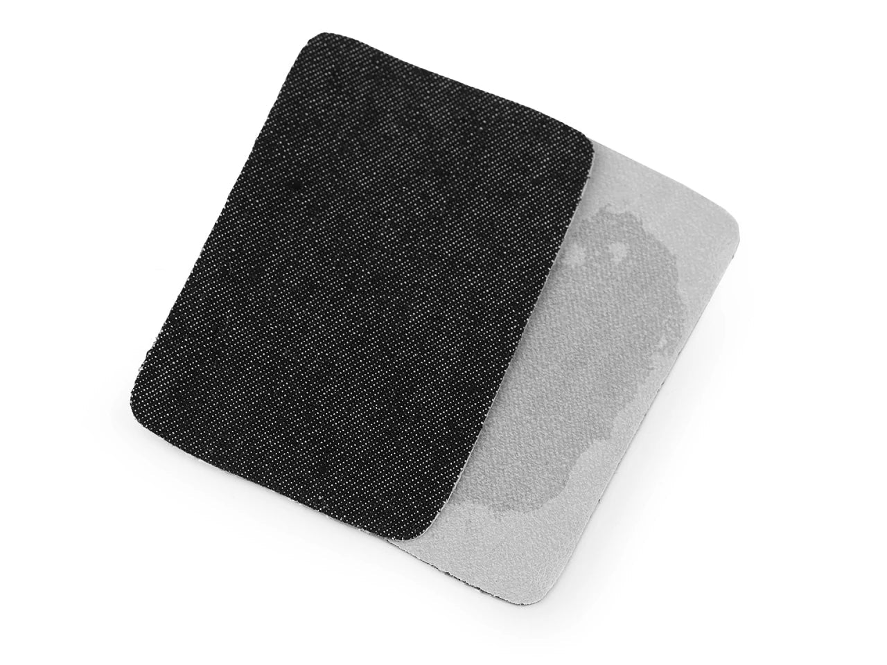 Iron-on denim patch image 5.3 × 7.9 cm, 2 pcs. in set – available online at Charlotte's Fabrics